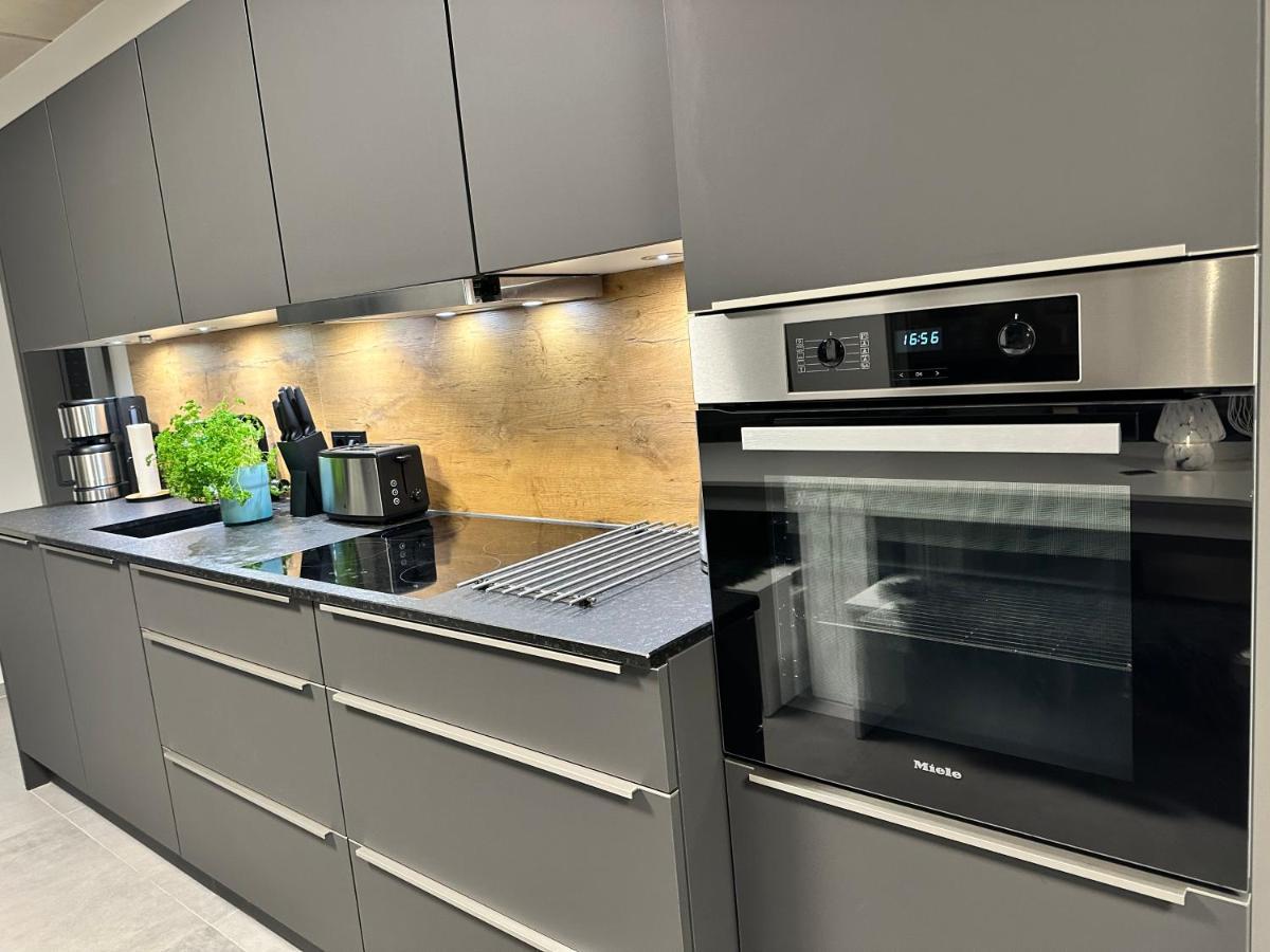 Luxurioeses Apartment Direkt Am Kanal 125 M² - Youpartments Мюнстер Экстерьер фото